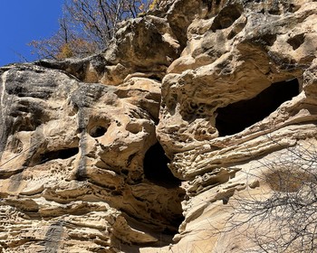 Перевал Гум-Баши, Сырные пещеры, древний храм и озеро Кара-Кёль