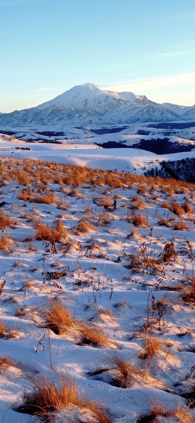 Домбай зимой- сказочная красота! Головокружительные виды, захватывающие дух панорамы заснеженных гор. Эта экскурсия никого не оставит