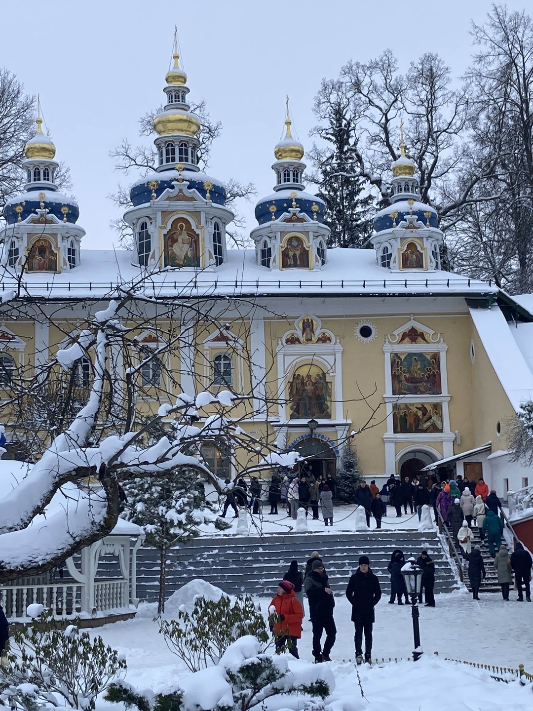 Автобусная экскурсия из Пскова в Изборск и Печоры (Татьяна)