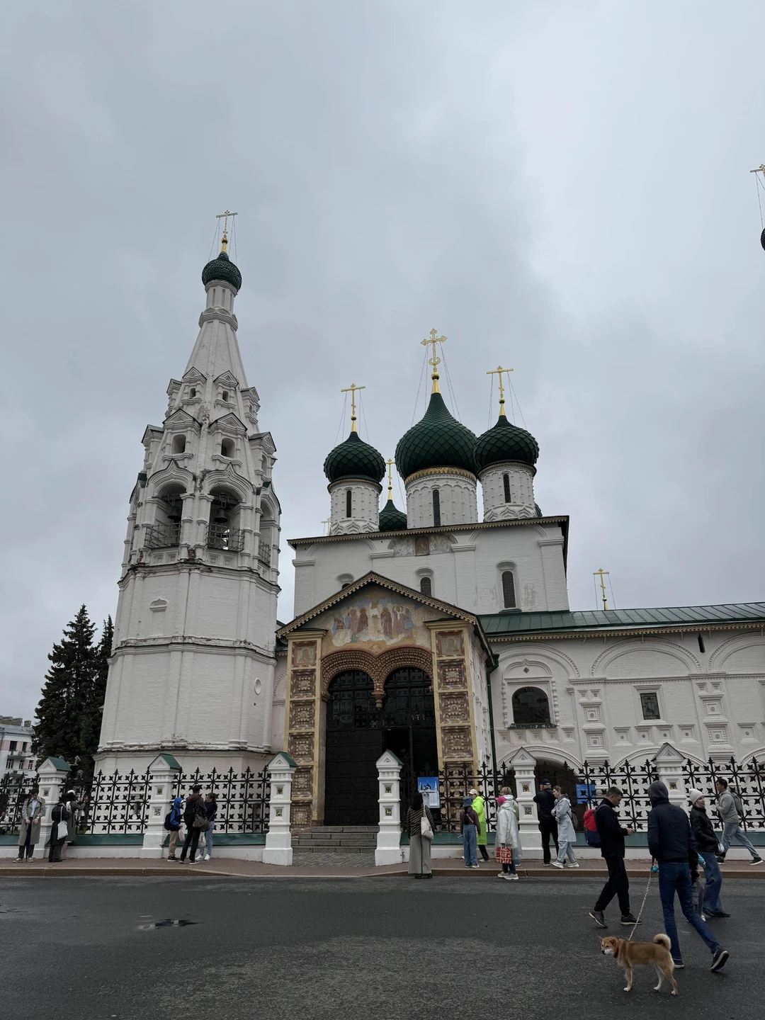 Очень понравилась экскурсия, сразу видно человек увлечен своим делом и полностью отдает себя рассказу! Несмотря на