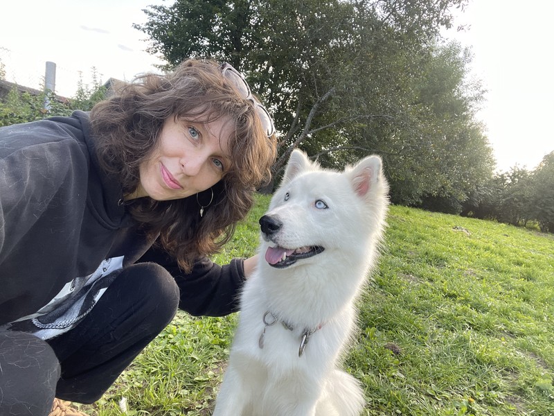 Потрясающая встреча с хаски! Я очень боюсь собак и это было для меня важное событие, чтобы