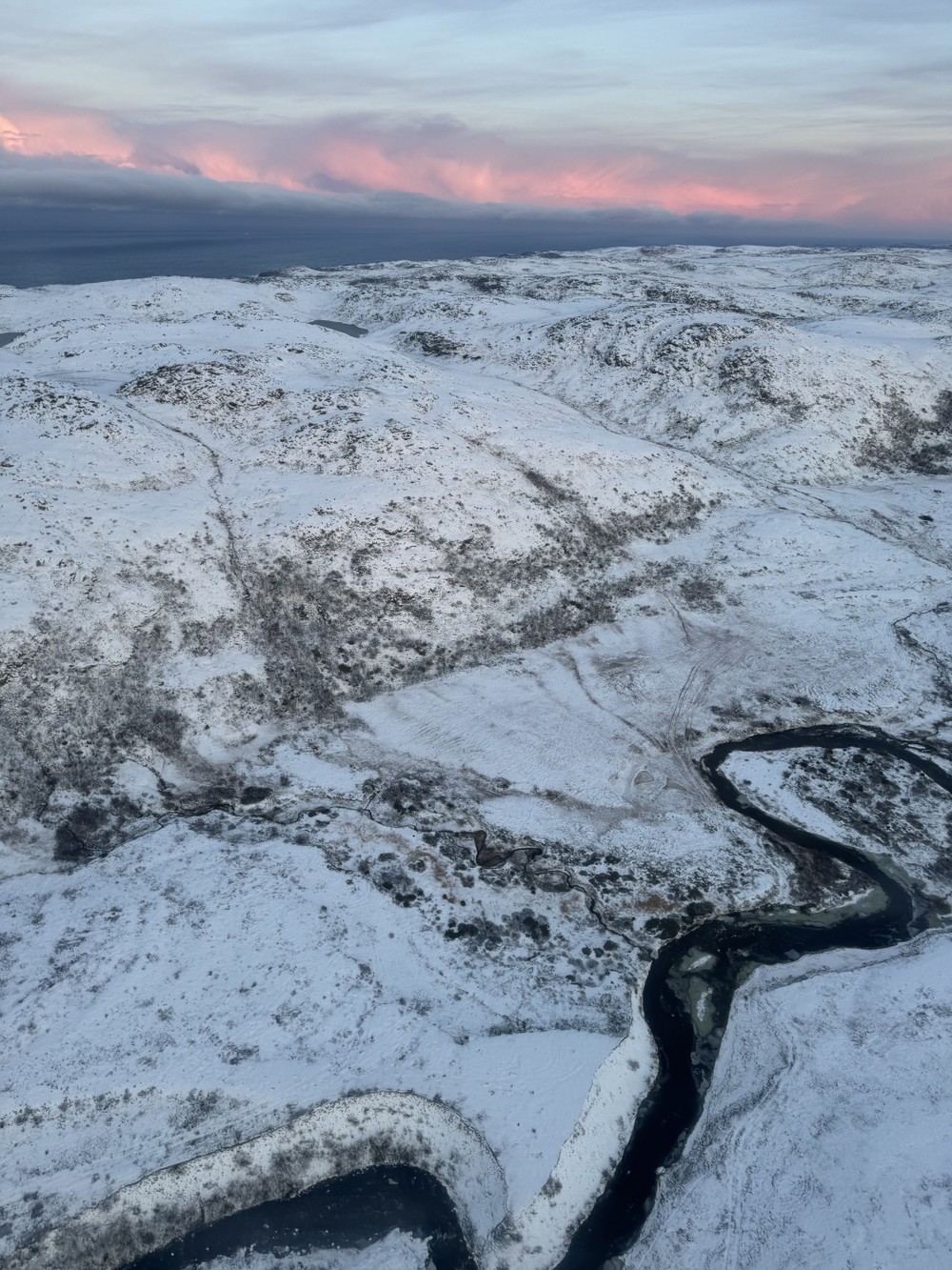 Мне сверху видно всё: вертолётная прогулка над Мурманском (8/13)