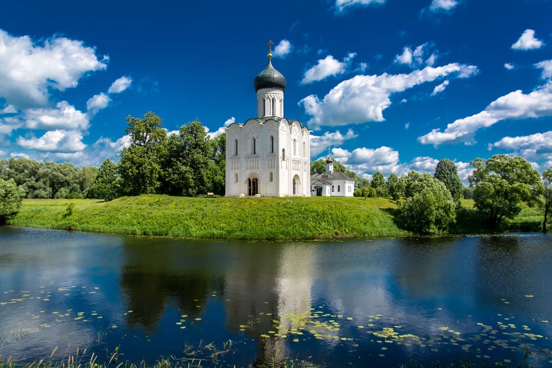 Чудеса и легенды Богородицы во Владимире и Боголюбове
