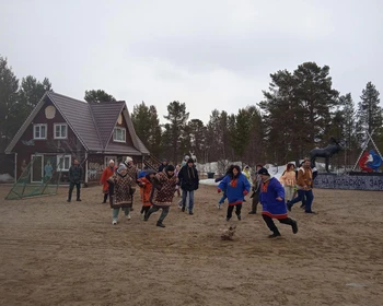 Саамская деревня и Кировск