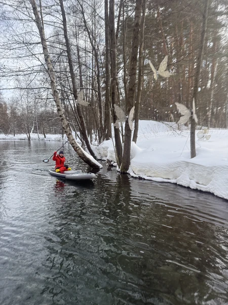 Решились на эксперимент — сплавляться на сапе в Нижнем Новгороде зимой, и ни разу не пожалели!