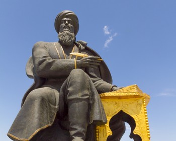 Продолжение экскурсии по столице