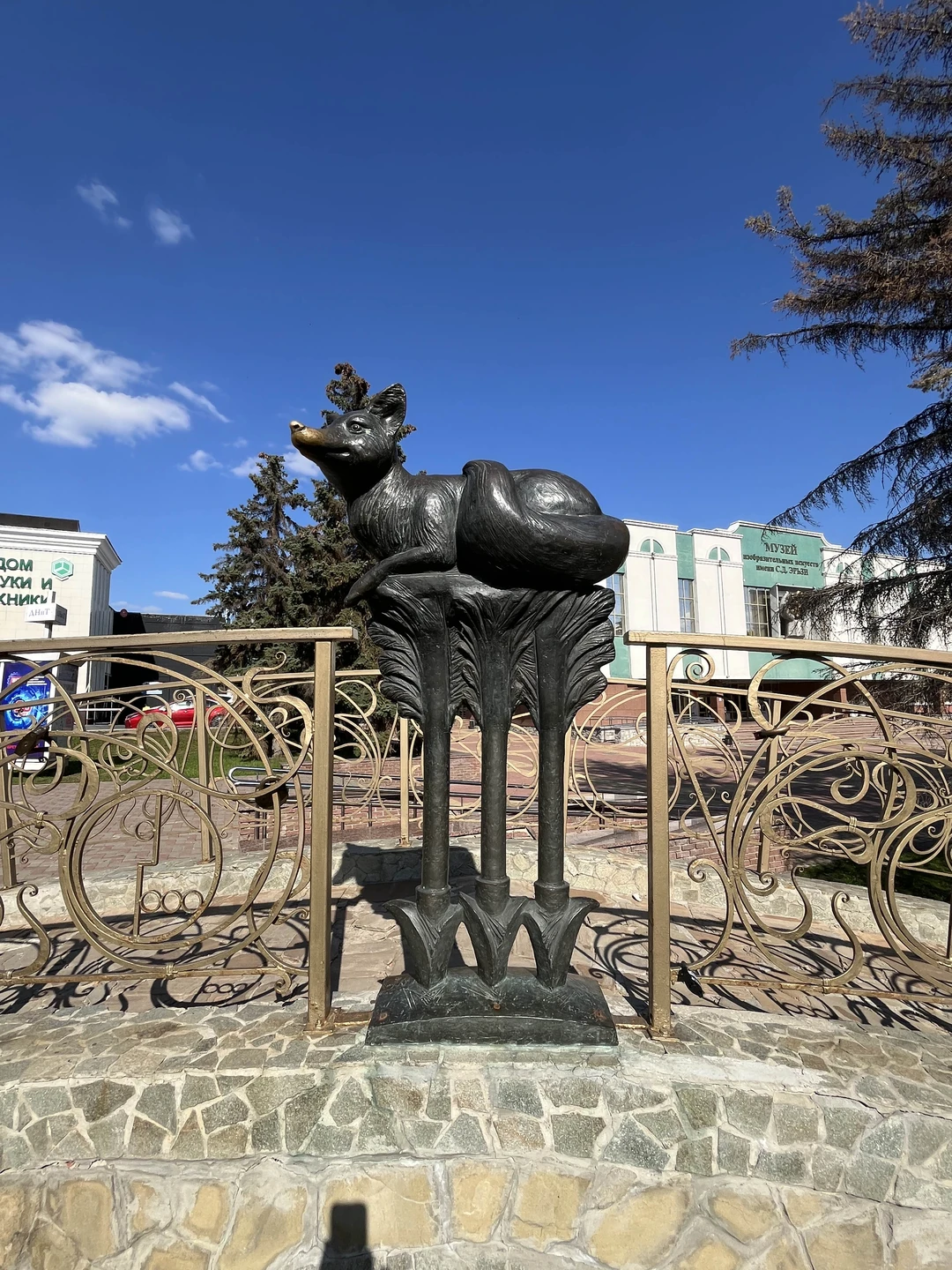 Спасибо Елене за экскурсию. Ни пожелали ни разу что пошли. Во время экскурсии было много вопросов