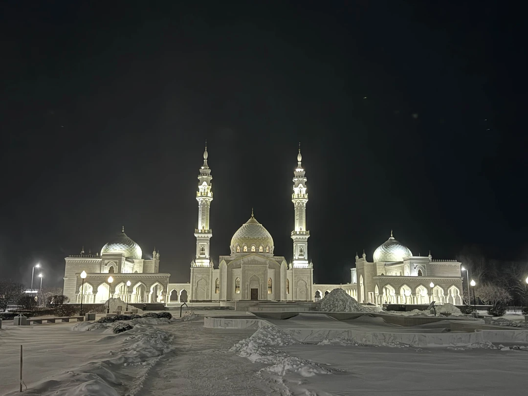 Ездили на экскурсию с мужем вместе с экскурсоводом Инной)