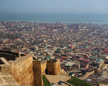 Крепость Нарын-Кала, Старый город и завершение тура
