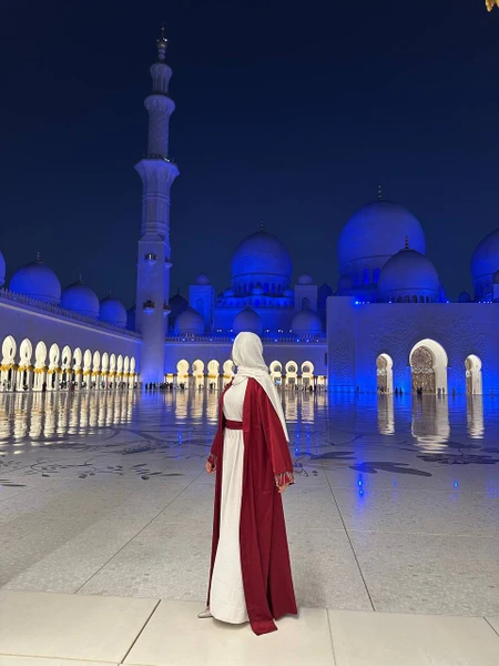 Абу-Даби в мини-группе с посещением Президентского дворца (Мафтуна)