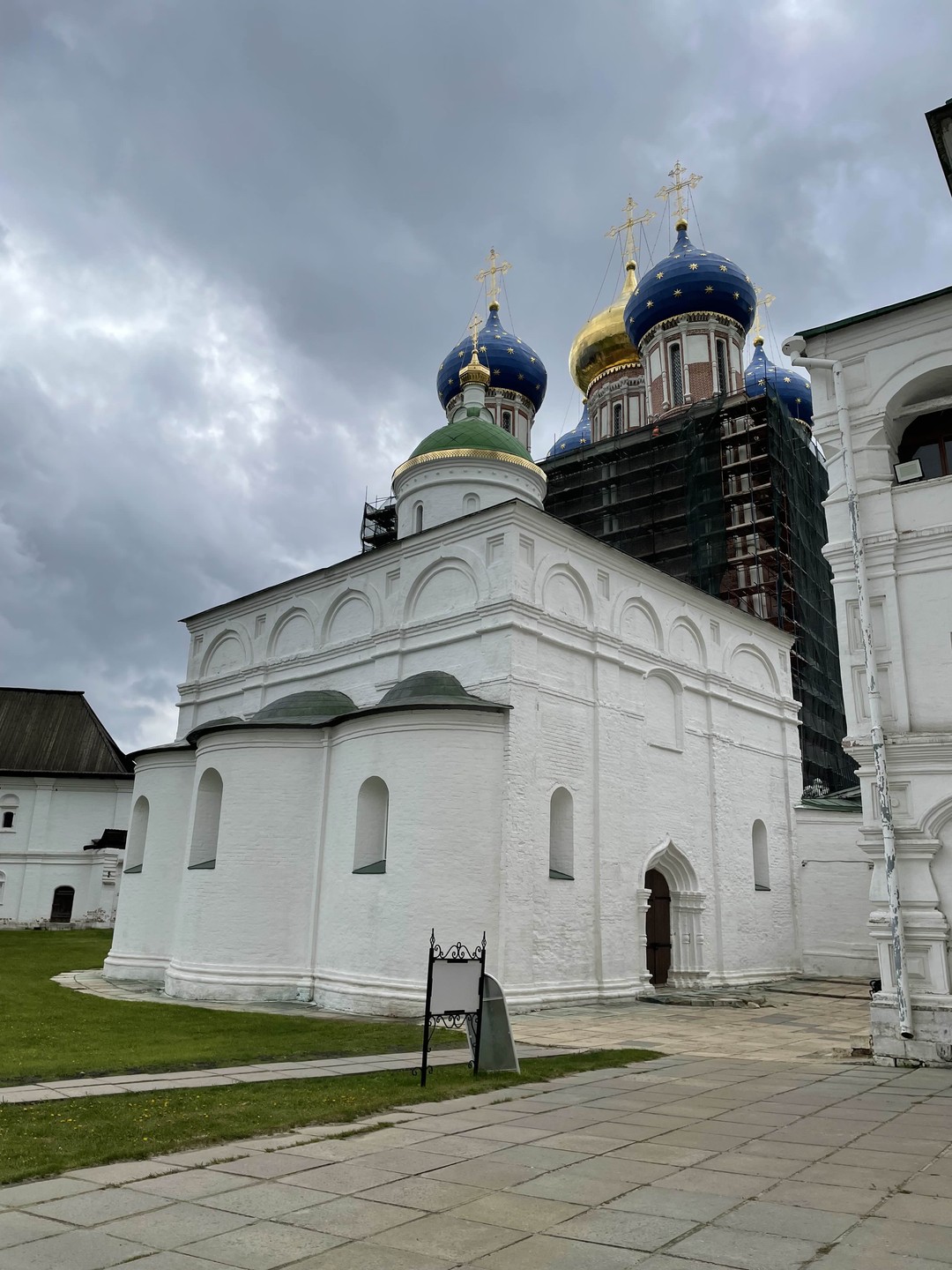 Экскурсия по Рязанскому кремлю + подъём на Соборную колокольню (Татьяна)