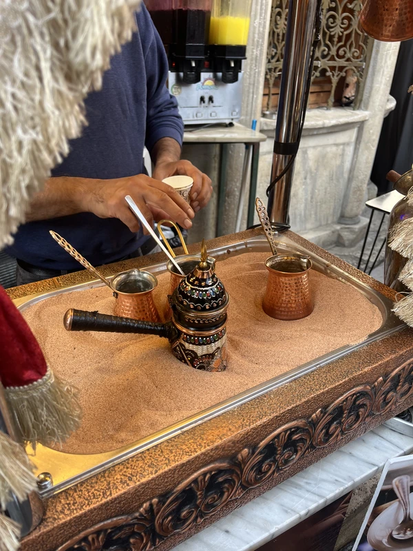 Стамбульские базары: вкус, цвет и жизнь города