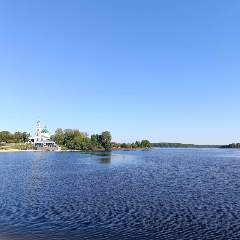 Отлично организованная экскурсия, прекрасно изложен материал, знакомящий с историей возникновения города и по настоящее время. Мы