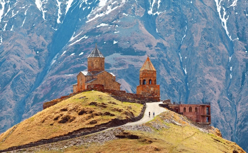 Майское наслаждение в Грузии: путешествие от Тбилиси до Боржоми