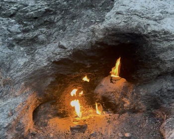 Олимпос и гора Янарташ (Химера)