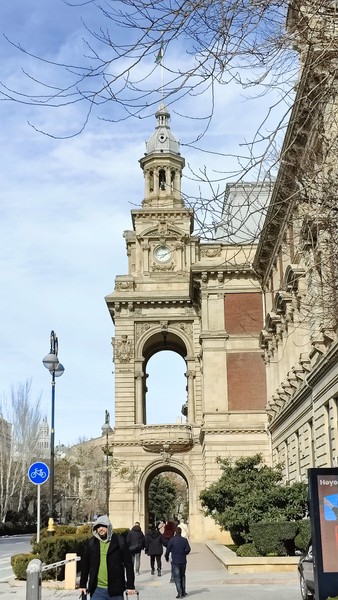 Джамал, спасибо большое за экскурсию! Очень интересный и разнообразный материал, увидели город с исторической стороны, было