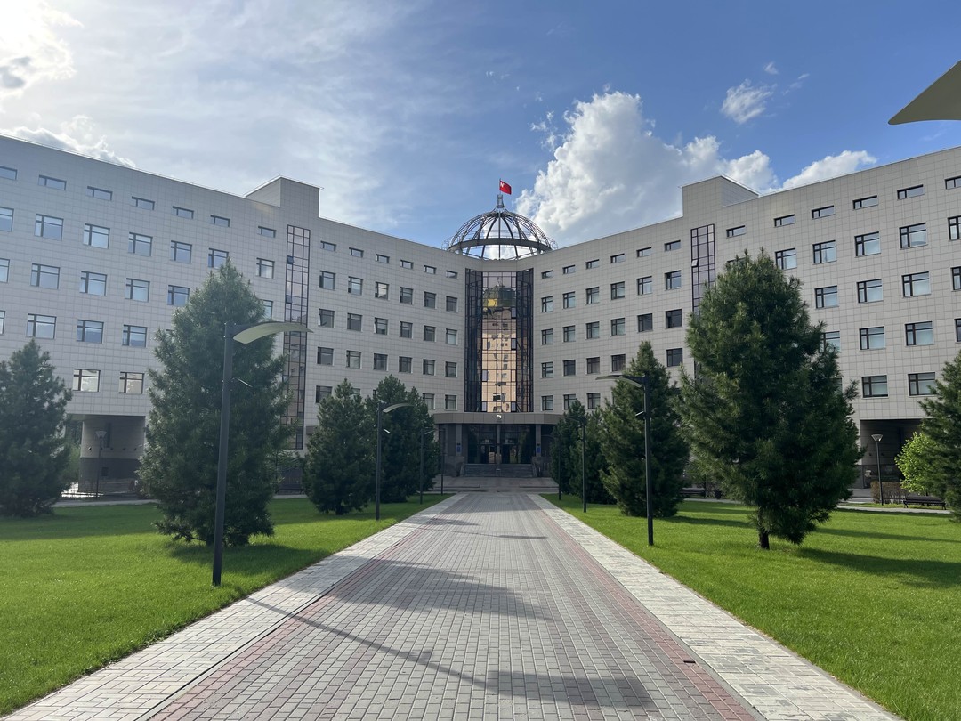 Посетили прекрасный город Новосибирск дружеской компанией из 6 человек. Это была заключительная экскурсия нашего маленького путешествия