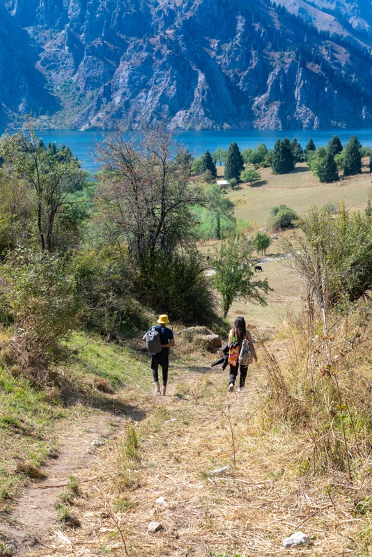 Только своей компанией к озеру Сары-Челек на внедорожнике: из Оша в Арстанбап