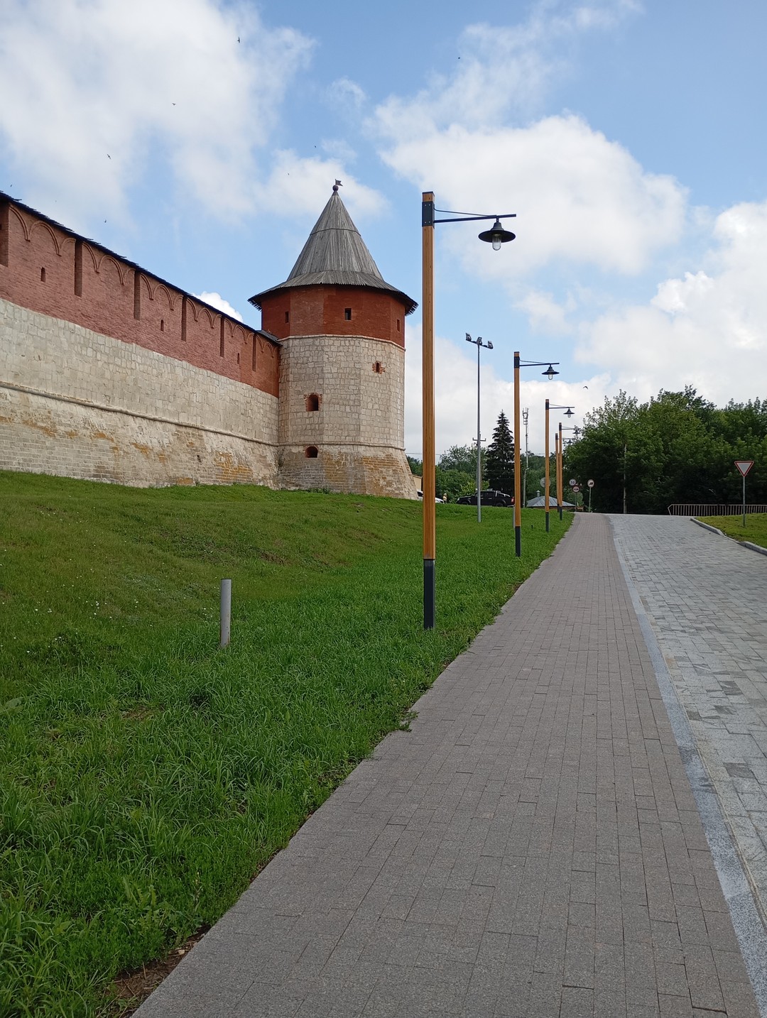 Замечательный гид и интересное путешествие по городу