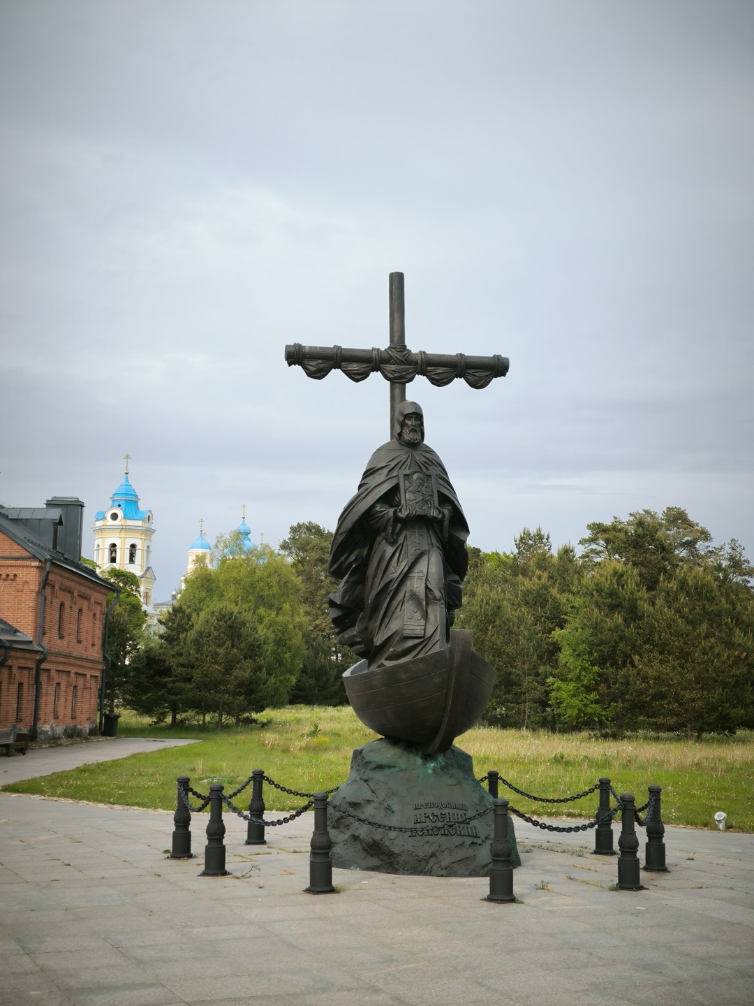 Очень благодарна за проведенную экскурсию паломнический центр и лично Эксурсовода Марина Викторовна!!! Экскурсия очень важная, искренне