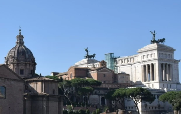 Мадияру спасибо за интересную и нескучную экскурсию! За время нашей прогулки по самому центру древнего города