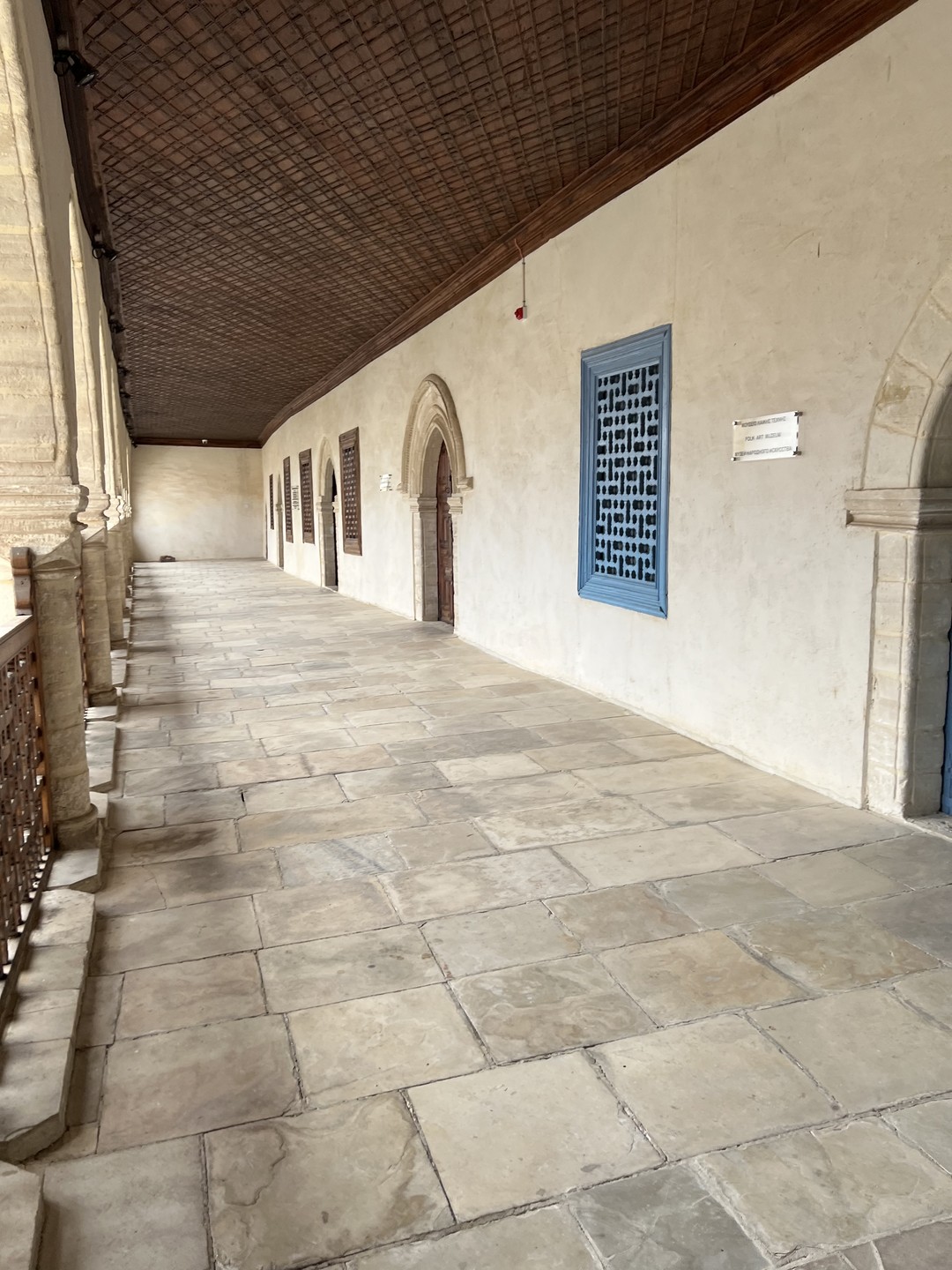 Безмерно благодарна Татьяне и Игорю. Экскурсия была великолепна, столько нового попробовали в Таверне, приобрели вина бесподобные