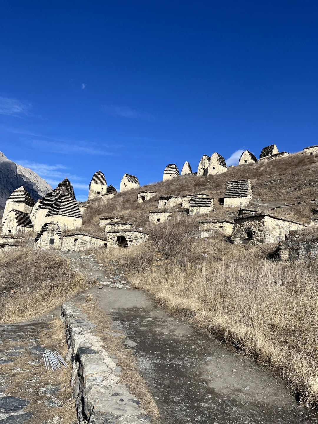 Очень доволен экскурсией с Тимуром. Тимур хорошо объясняет исторические факты и рассказывает интересные истории. Маршрут продуман