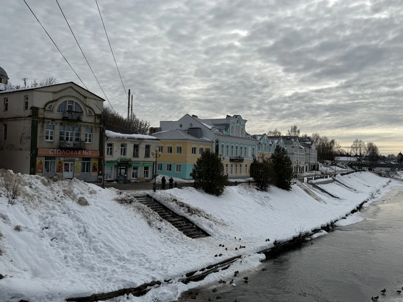 Были на экскурсии 8 марта. Нашим гидом был Павел