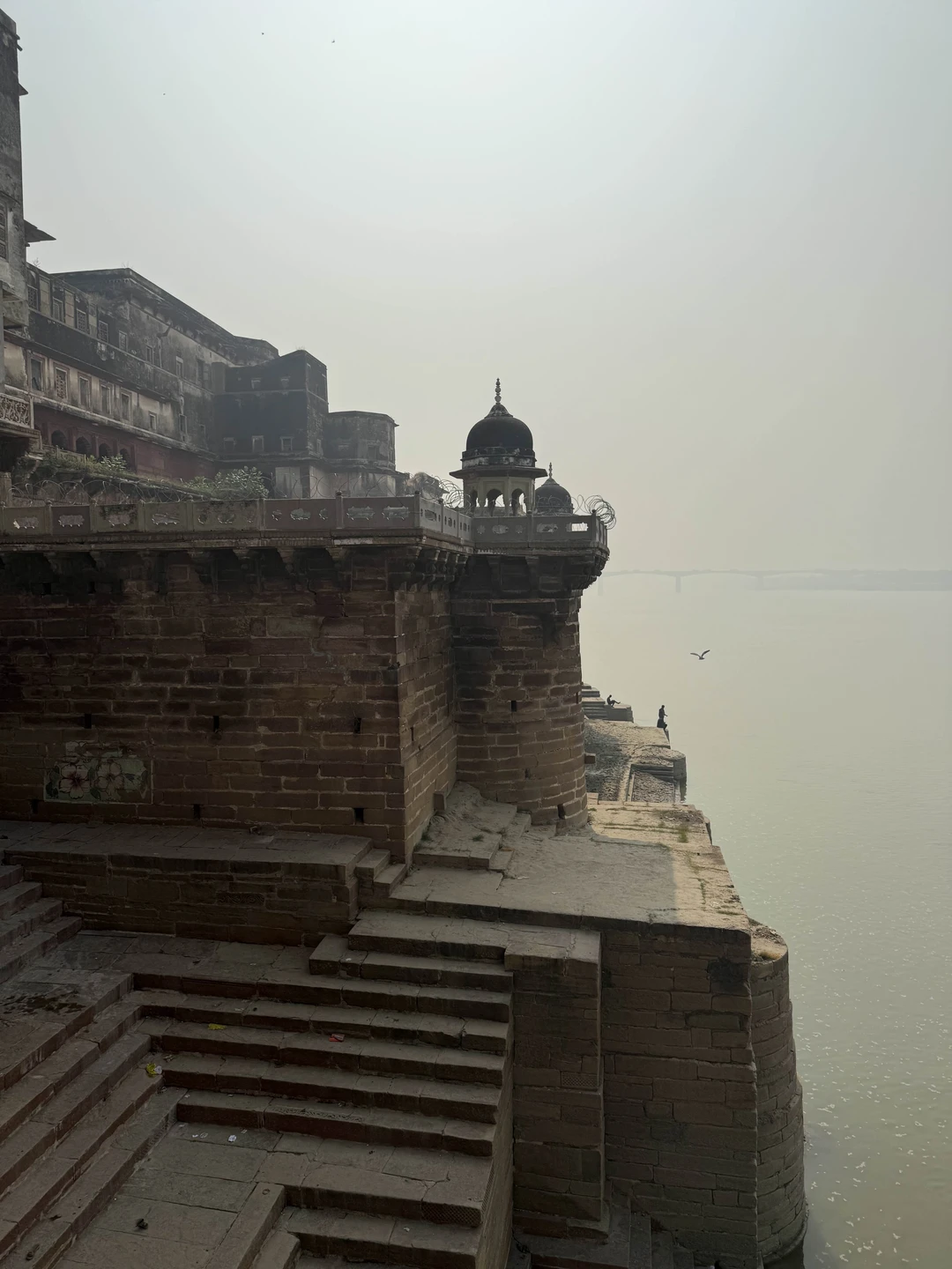 Артемий великолепный гид и очень хороший человек. Я узнала много нового, Артемий объяснял спокойно и терпеливо