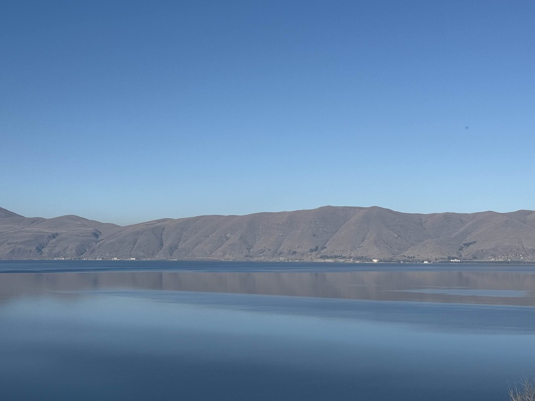 Спасибо Арарату за сказочную Армению. Арарат- очень душевный и заботливый гид. Все было легко, доступно, интересно