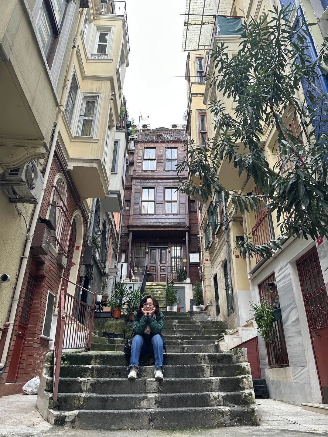 Благодарю Жанну за потрясающий день! Я опоздала, но меня дождались) Выражаю большую благодарность за легкость экскурсии