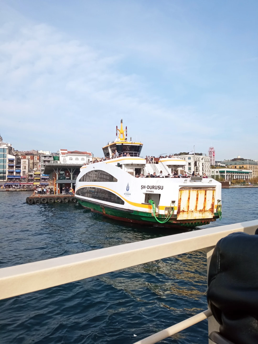 У нас был транзит в Стамбуле 12 часов, после ночного перелёта хотели посмотреть Стамбул, но чтобы