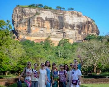 Сигирия и храмы Дамбуллы