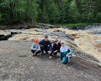 Утренняя практика, катание на сапах, водопады Юканкоски