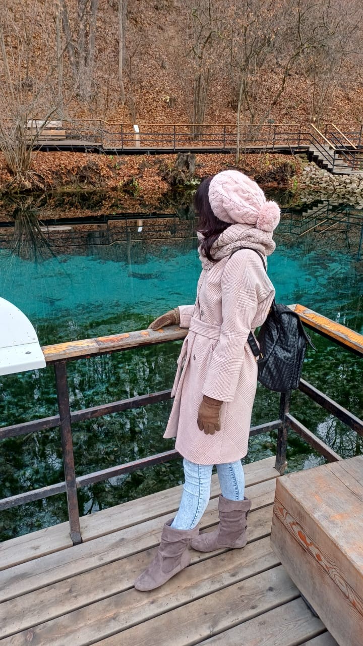 Экскурсия понравилась, голубые озёра действительно голубые, красота природы завораживает, тишина, почти нет людей и бонусом был вкусный чай от Алмаза!