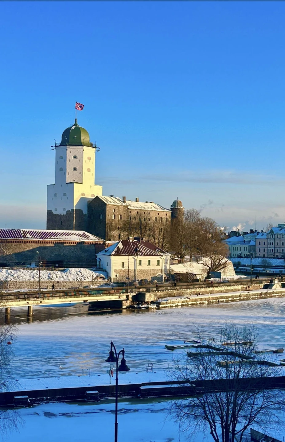 Путешествие по Выборгу на автомобиле с панорамной крышей (Юлия)