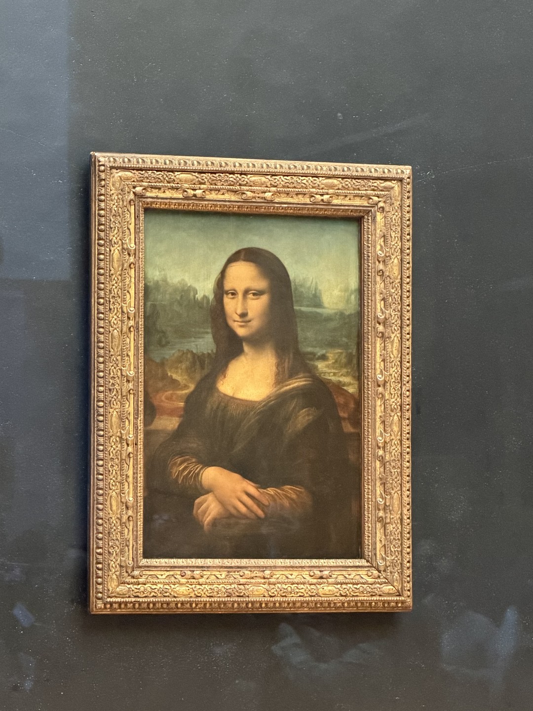 Дмитрий, очень интересный гид! Профессионал с чувством юмора