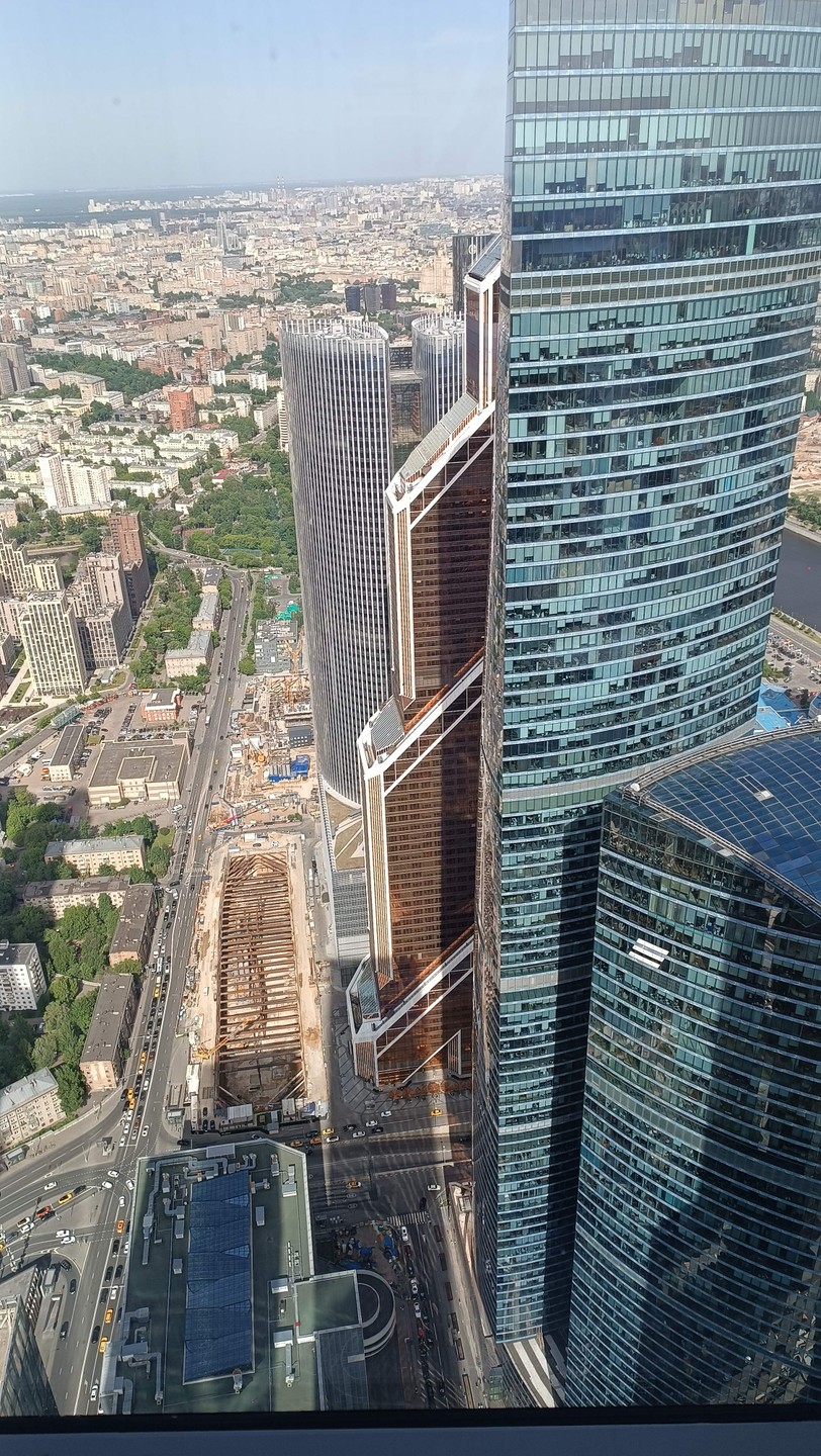 К небоскрёбам по Москве-реке - путешествие в мир облаков (Юлия)