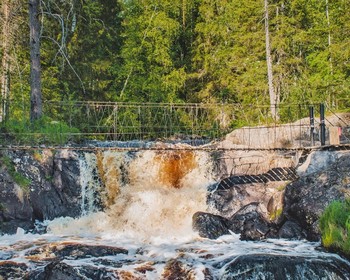 Деревушка Киндасово и горный парк Рускеала