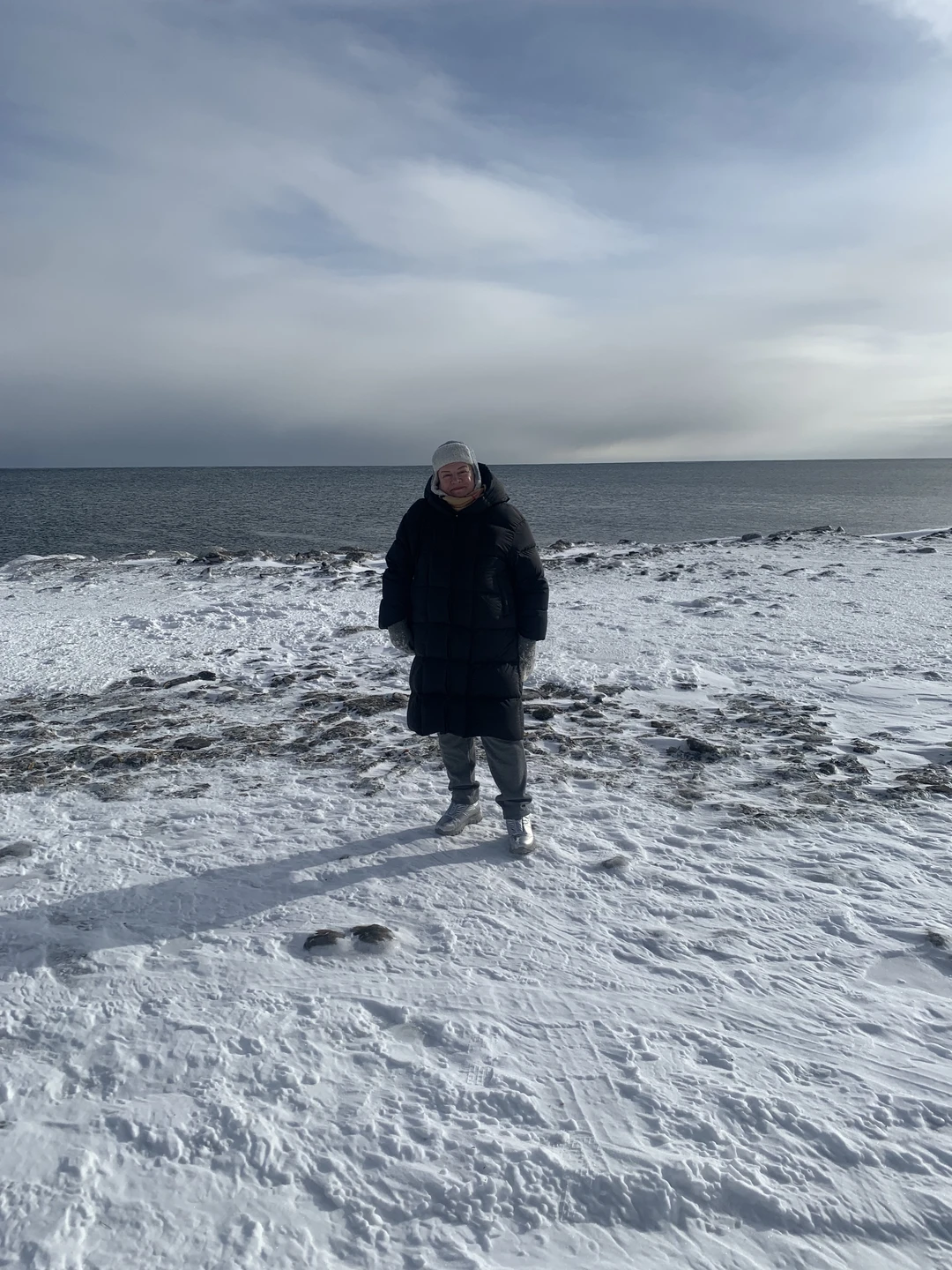 Замечательное путешествие. Много по пути информации,Дмитрий доброжелательный и знающий гид,дорога вполне комфортная, бухта Тихая расположена в