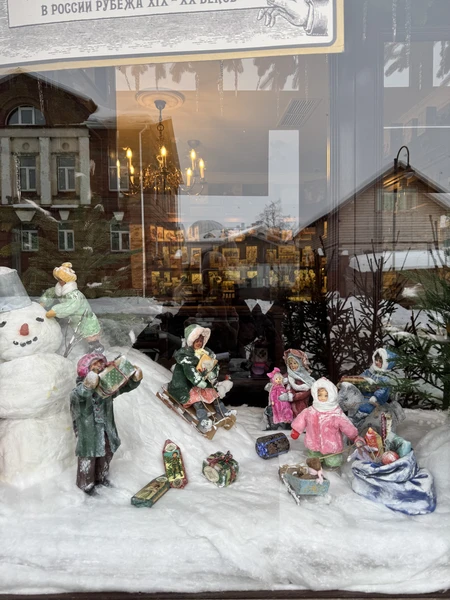 Отличная экскурсия по Коломне! Гид Роман очень понравился: пунктуальный, грамотный и с отличным чувством юмора. Маршрут