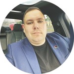 Александр - представитель команды гидов