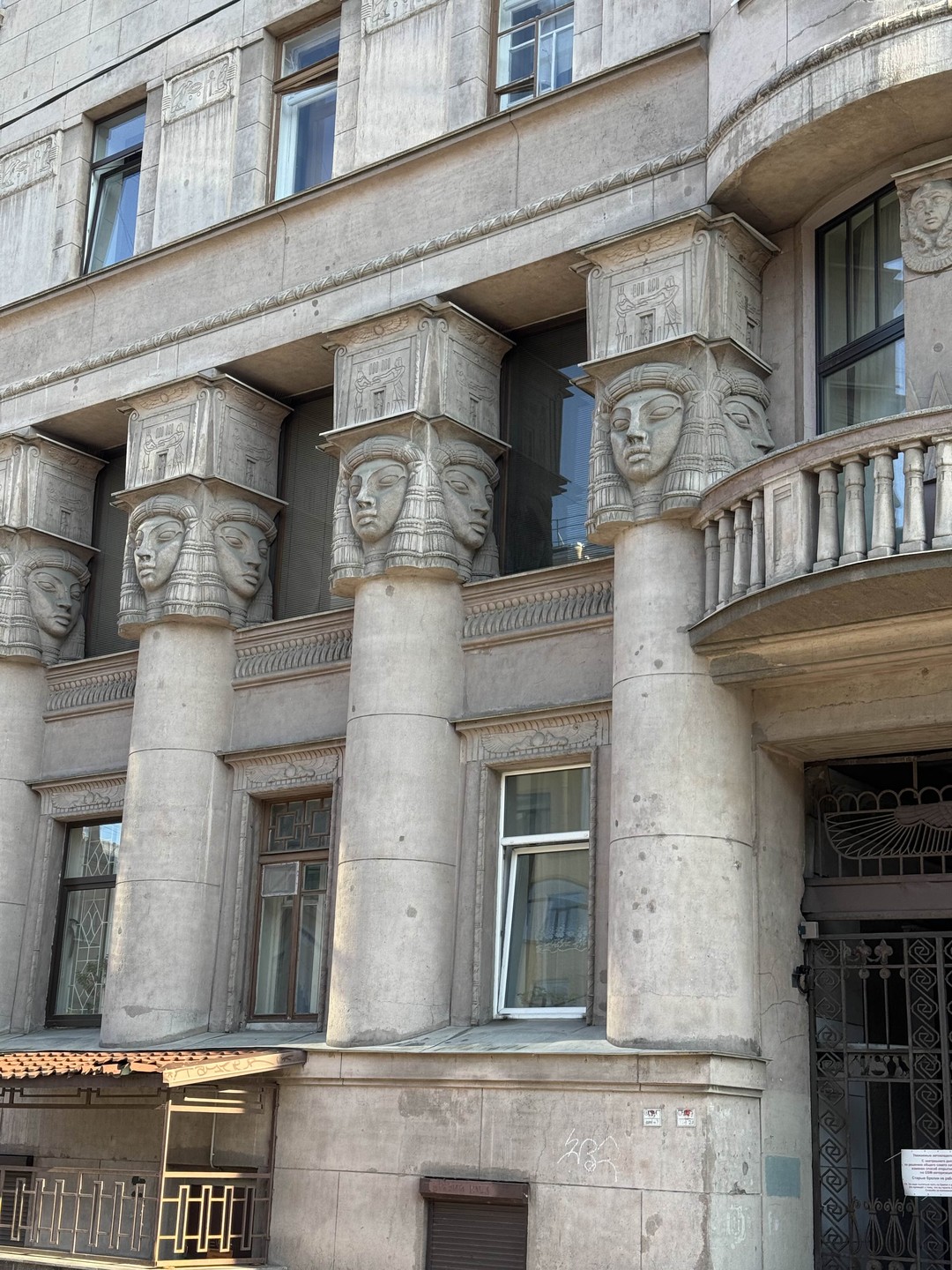 Нетривиальная прогулка по forbes-адресам старого Петербурга (Владимир)