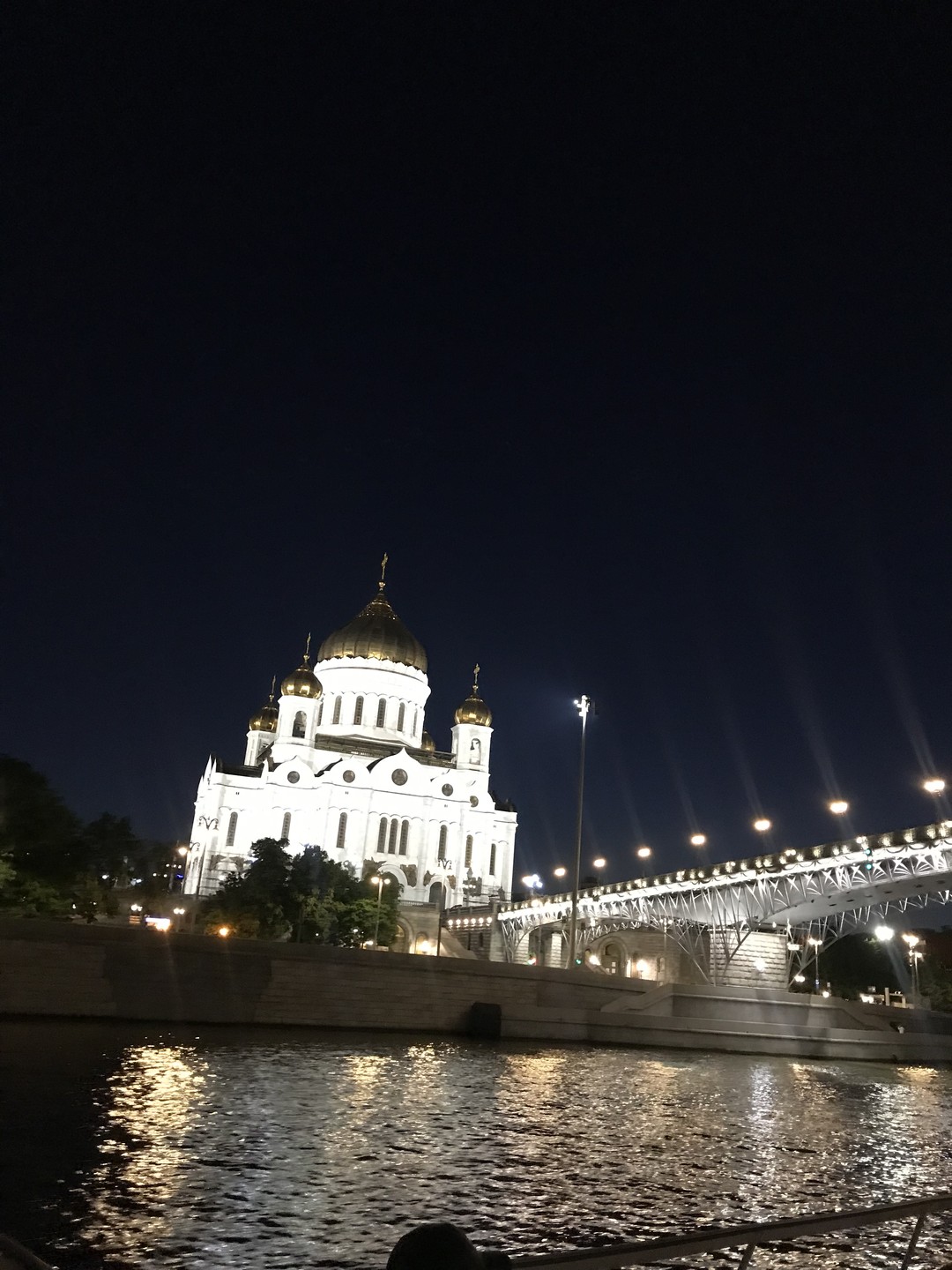 Вечерняя прогулка на теплоходе «Музыкальный экспресс» с ужином и диджеем (Ольга)