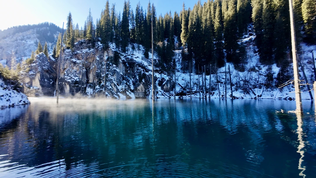 Всё включено: магия Чёрного и Чарынского каньонов, экзотика озёр Кольсай и Каинды (Артём)
