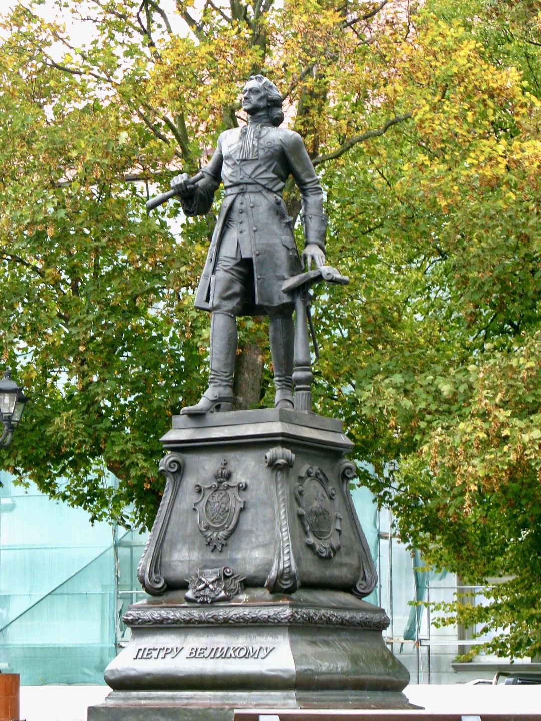 Это третья экскурсия, которую мы брали от этой компании. Интересно,грамотно, все по времени организовано было здорово. Виталий, спасибо. Рекомендую.