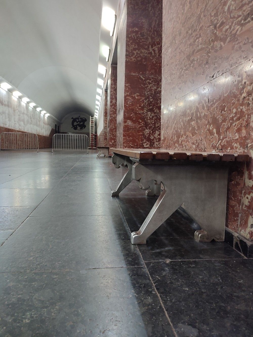 Фото Метро Тбилиси: ищем Грузию в типовом советском метро