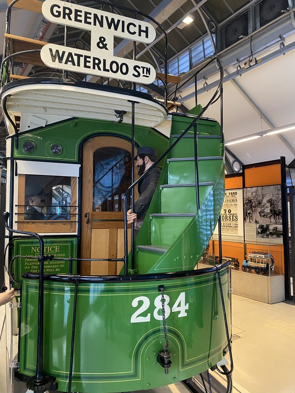 Лондон от омнибуса до автобуса