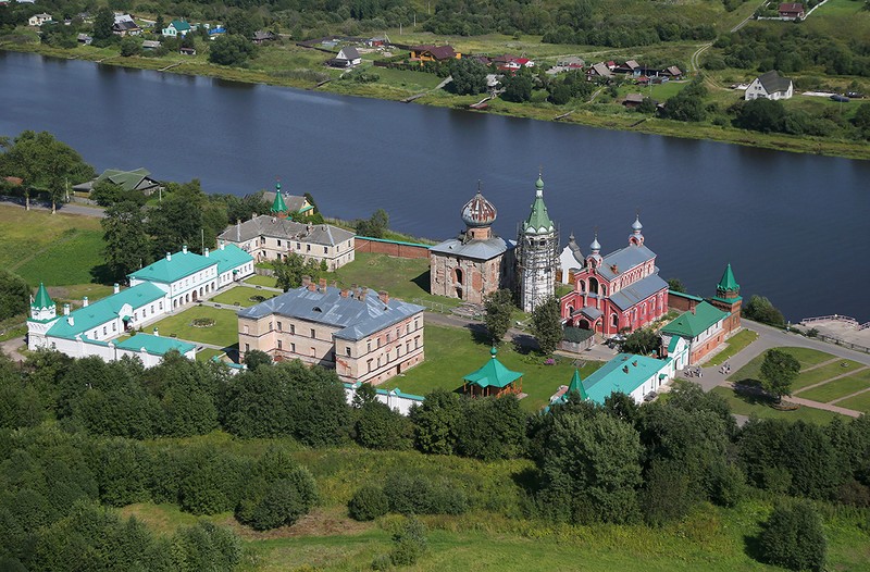 Из Петербурга в Старую Ладогу на автобусе