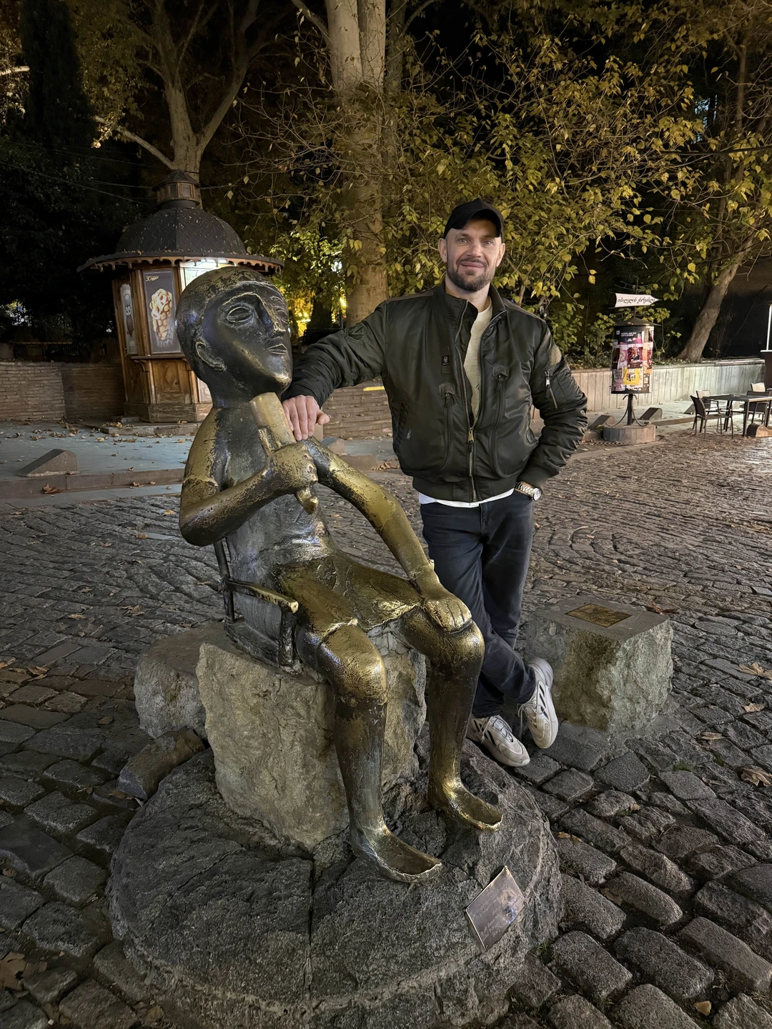 Побывал на экскурсии «Знакомство с Тбилиси» получил массу впечатлений. Красивейший город с богатой историей. Анна прекрасный